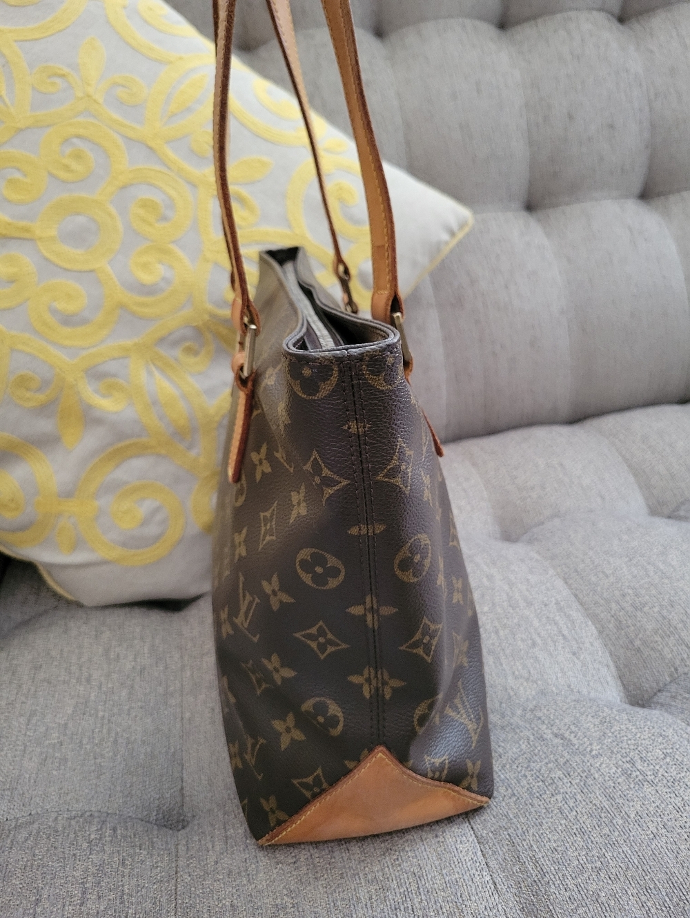 Louis Vuitton Monogram Canvas Brown Tote Bag with Tan Leather Handles - Picture 3 of 15
